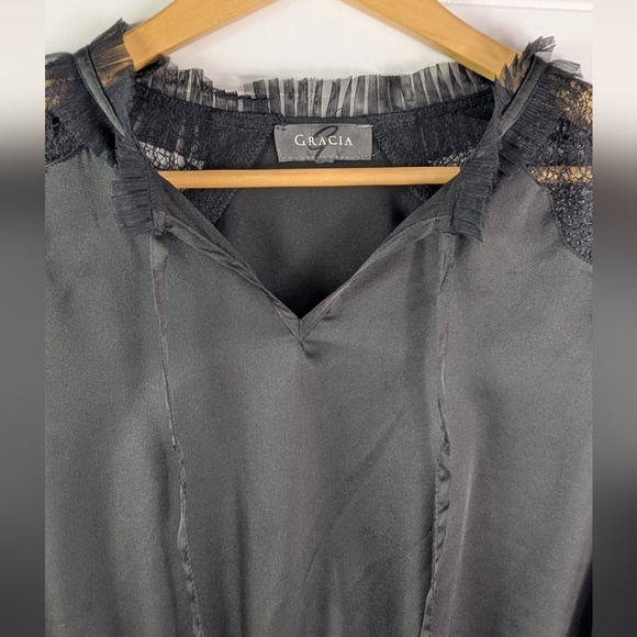 Gracia Black Lace Trim Long Sleeve Satin Cinch Waist Blouse L - Picture 4 of 7